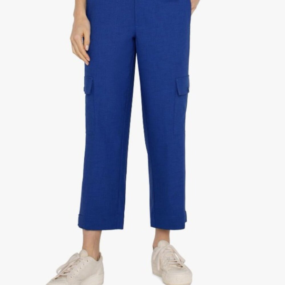 Liverpool Women's Cargo Mid-Rise Crop with Tab Hem Textured Stretch Woven